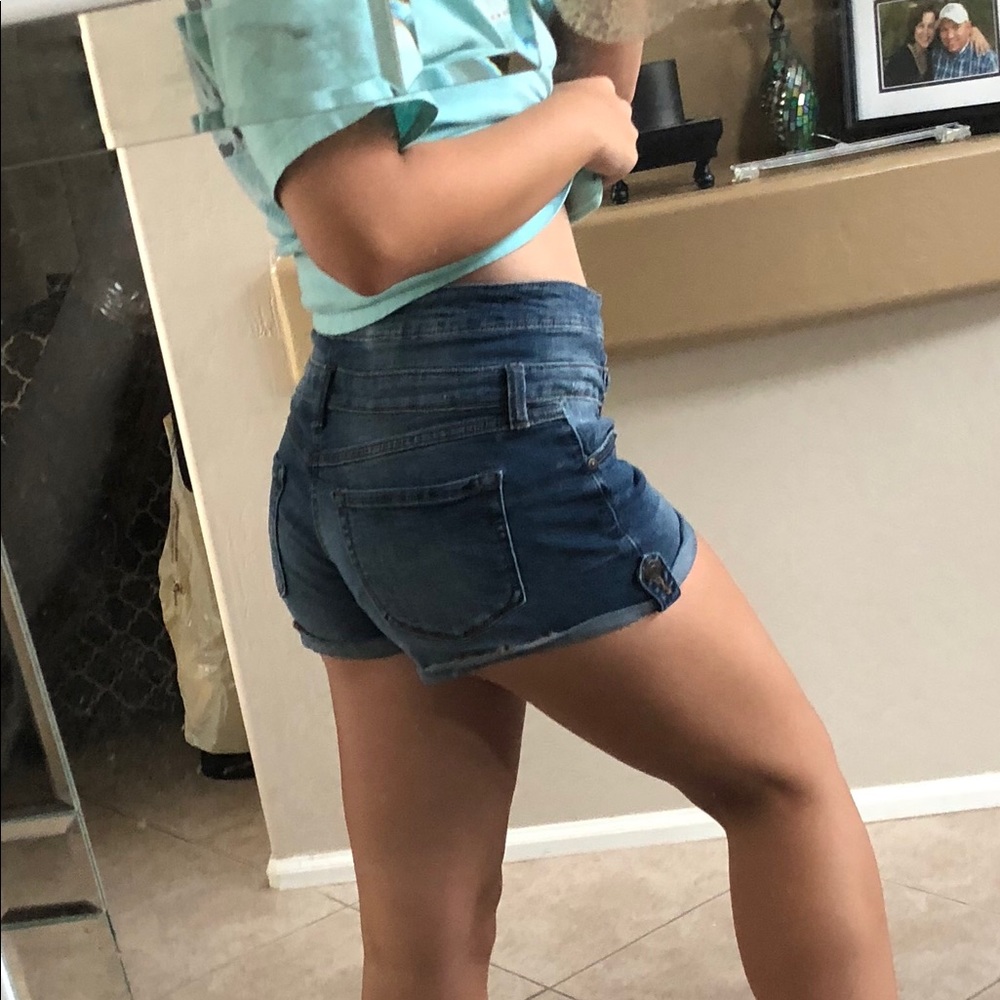 Cute denim shorts Size M